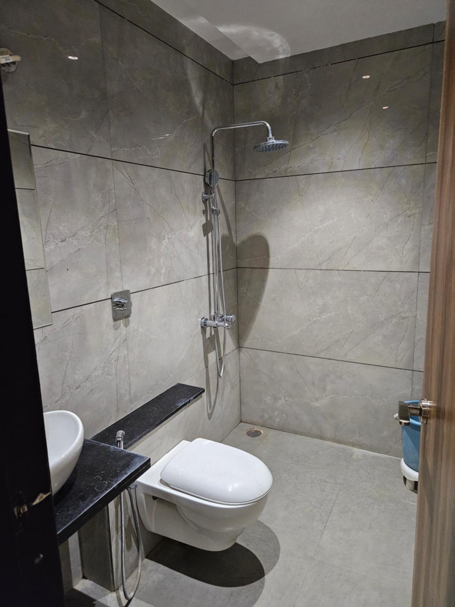 Stayez Studio Apartments Indore Exterior photo